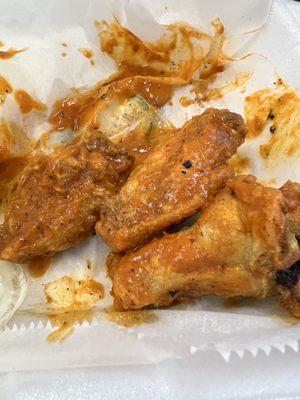 Hot 12 Wings