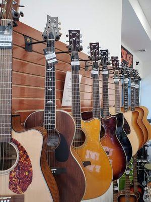 Acoustic guitar selection