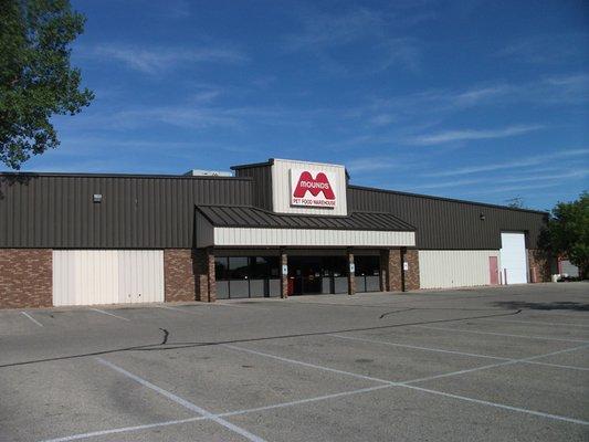 Mounds Pet Food Warehouse Fitchburg