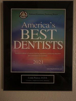 Dr. Linda Pearce Best Dentist Award!