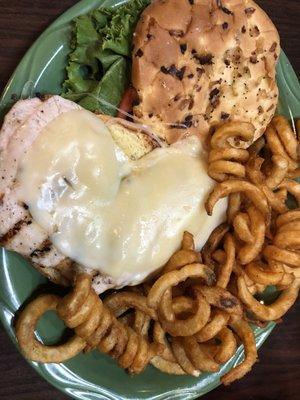 Grilled Chicken Breast Sandwich with Curly Fries