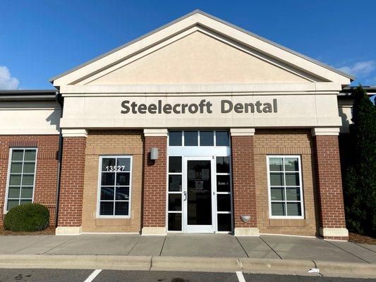 Steelecroft Dental entrance