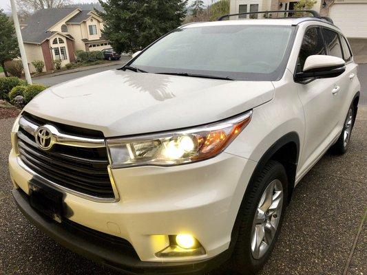 Clear Bra on 2015 Highlander from Tommy's