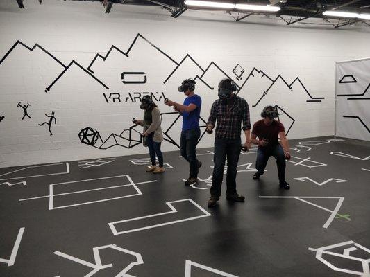 Free-roaming VR Arena