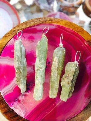 green kyanite