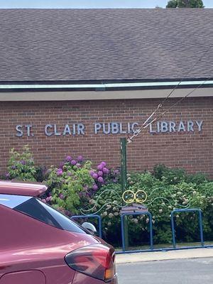 St Clair County Library