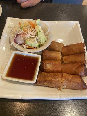 Crispy Spring Rolls (4 Rolls) appetizer