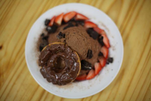 Chocolate Bingsu with Old fashion cake donut~~