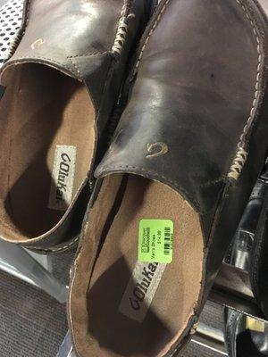 $14.99 worn out shoes! The toxic air "freshener" stench PRICELESS!!!!