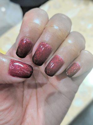 Color changing gel polish - black rose