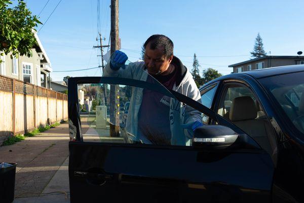 Replacing passenger window