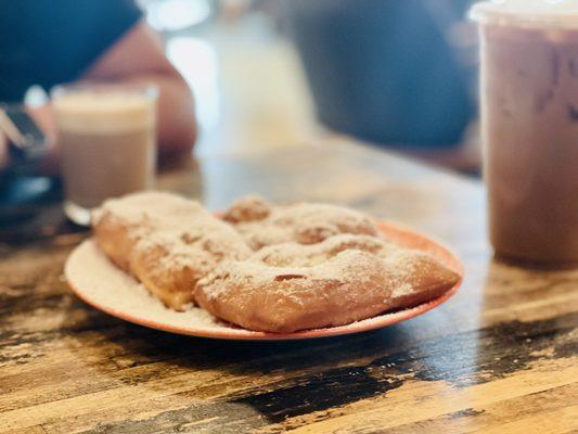 Beignets and Cortado