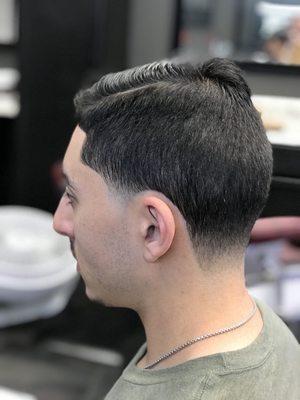 low bald taper by AD the barber