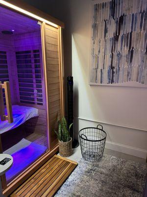 Brand new saunas, modern atmosphere, relaxing music.