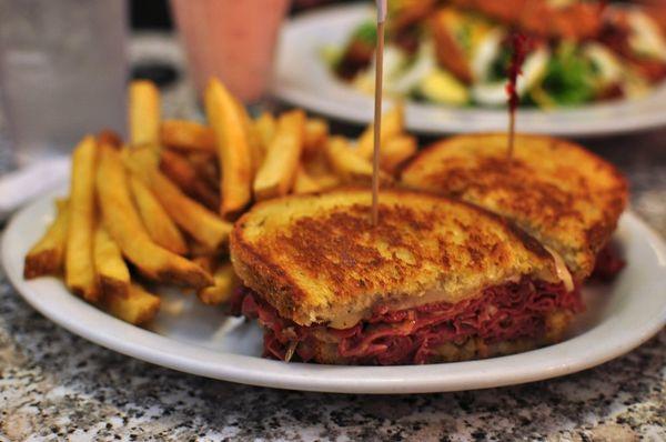 Rueben and fries