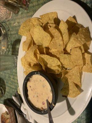 Queso and chips