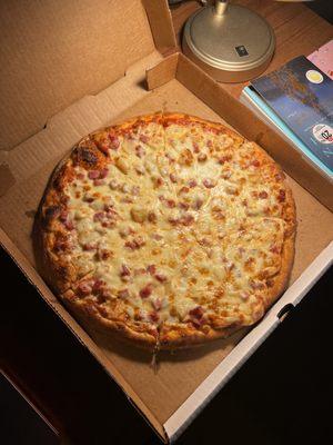 Hawaiian pizza