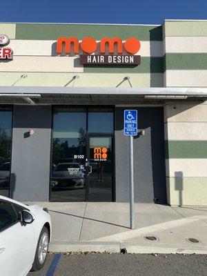 The skin care locates inside of momo hair design, ring the door bell and wait for a "click" sound to enter.