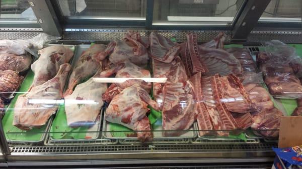 Fresh Halal Lamb, Goat, Veal, Beef and Chicken Daily.