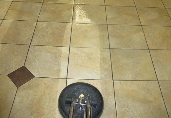 High pressure tile and grout cleaning