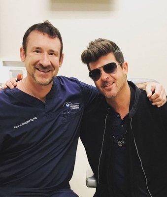 Robin Thicke visited our Dougherty Laser Vision office!