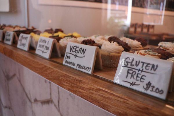 Gluten Free/Vegan Cupcake Options!!