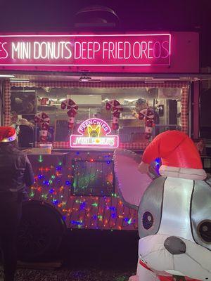 Frenchie mini donuts