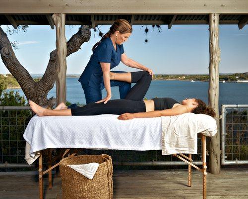 Table Thai Massage