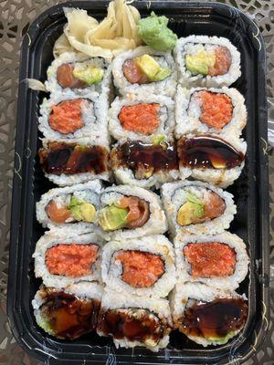 Sushi rolls