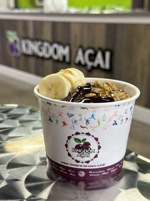 Kingdom Bowl

Açaí topped with banana, granola & honey