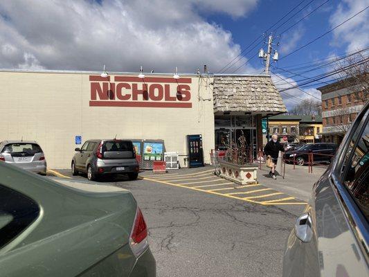 Nichols Supermarket