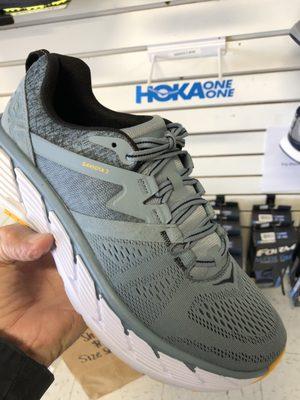 Gaviota 2 by Hoka One One, excellent stability and cushioning