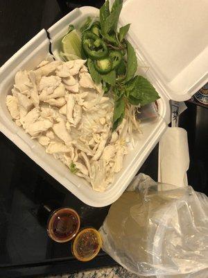 To go chicken pho