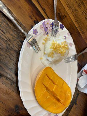 Mango sticky rice