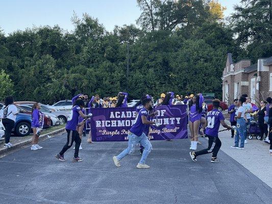 ARC Homecoming Parade w Alumni Drum Majors leading the way.