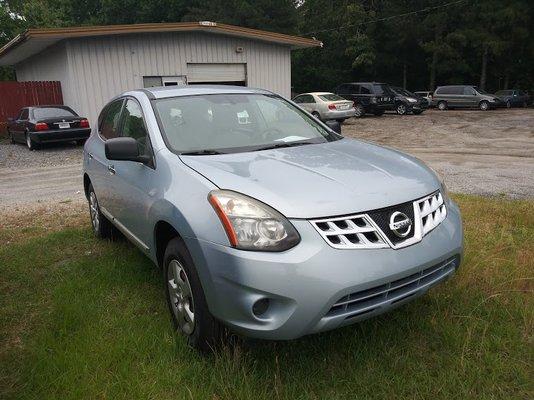 2014 Nissan Rogue....Buy here. Pay here. Min. down payment $1200.00. No credit check. No paystubs. No problem. Come see us