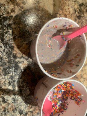 Vanilla ice cream with sprinkles