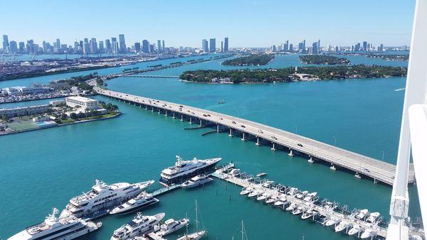 West views from Miami Beach into downtown Miami including Star island and palm island.