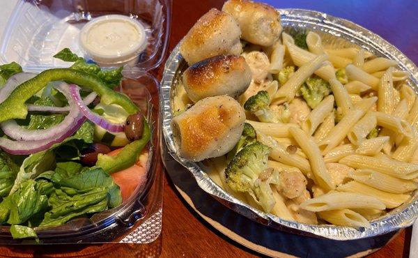 Chicken & Broccoli over Penne pasta entrée with side salad & garlic knots