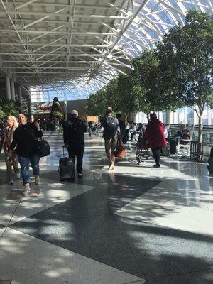 Nice chill area between tsa pre check area and the concourse.