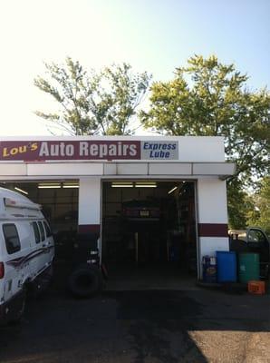 Lou's Auto & Express Lube