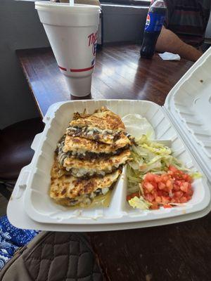 Barbacoa quesadilla