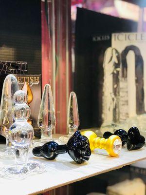 High-quality glass toys