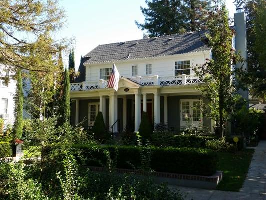 Randolph Colonial, Napa