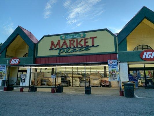 Martins Market