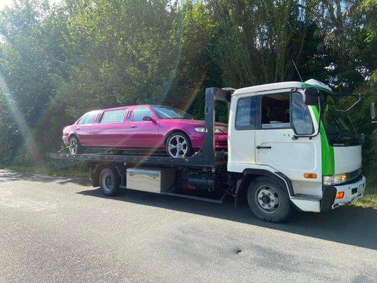 car towing near in Edgewater New Jersey