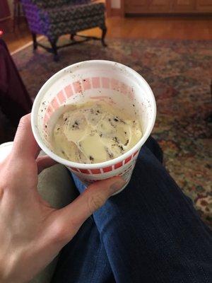 80% of my "Oreo Concrete" was only vanilla ice cream :(