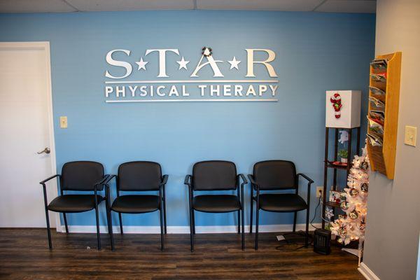 Waiting Area of STAR Physical Therapy - Murfreesboro Highland