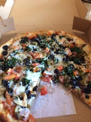 Veggie pizza, 12 inch(smallest size)