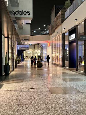 Check out the Cool Shops in the Billion Dollar Designer Century City Mall on your way to Brique French Toastery in Century City CA